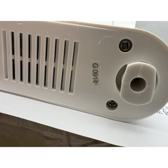 WAC Lighting HTK-HID202S-39E-WT H Series HID Track Spot *MISSING PARTS *READ.... - Picture 11 of 16